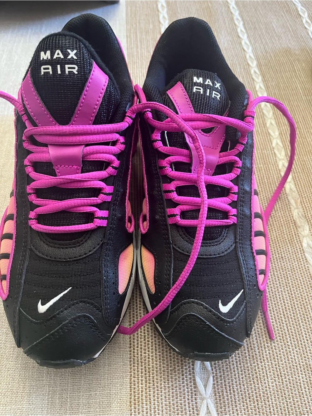 Nike Women's Air Max Tailwind - Size 8.5